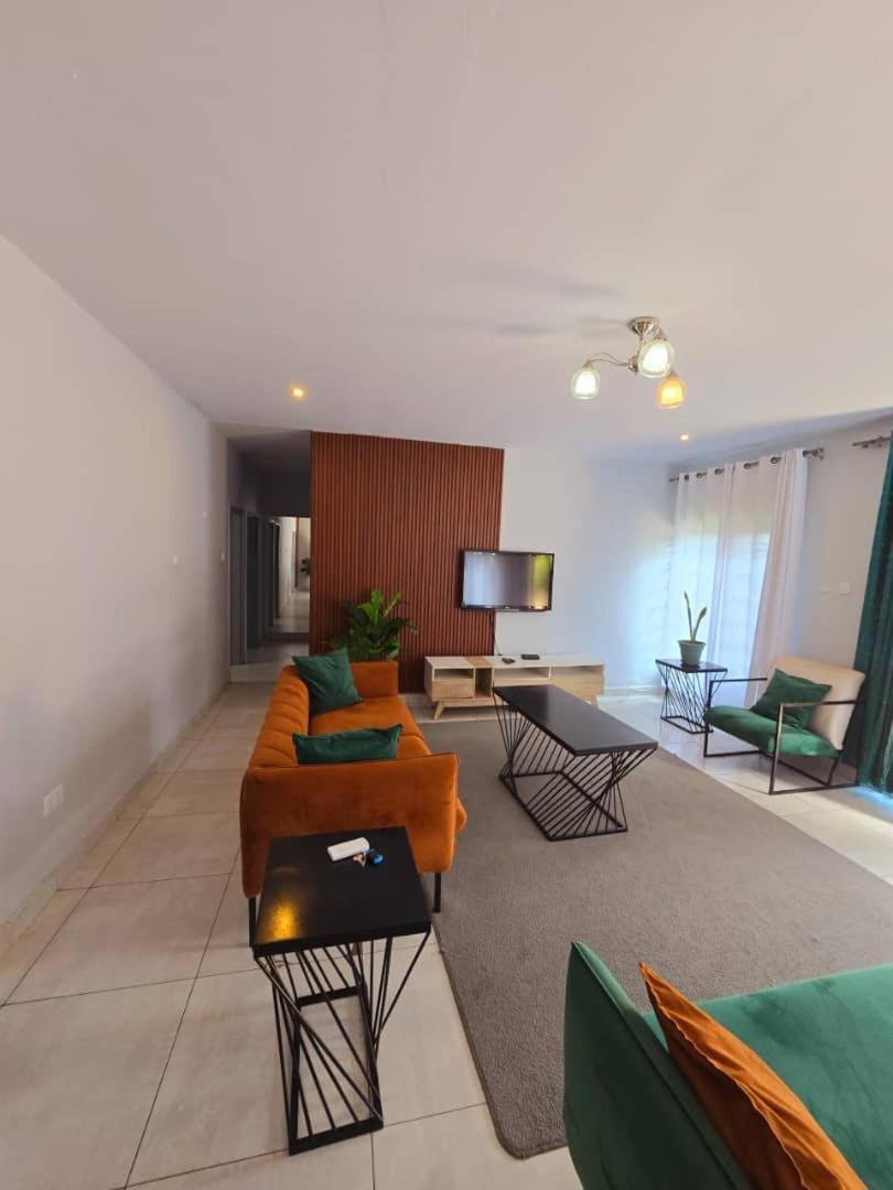 Appartamento Blue Agave F2 Lusaka Esterno foto